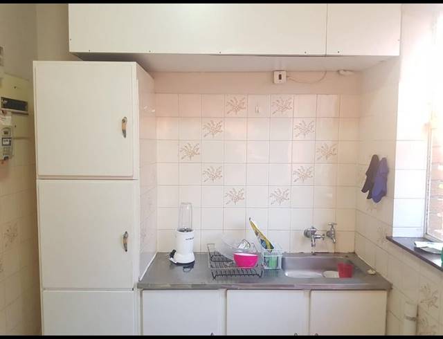 1 BEDROOM PROPERTY TO RENT IN GREEN HILLS